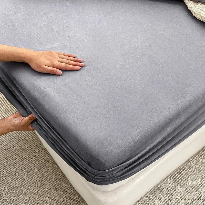 Double Bed Sheets Couple Elastic Fitted Sheet Microfiber Ultra-Soft Hotel Luxury Mattress Cover Queen Single King Size