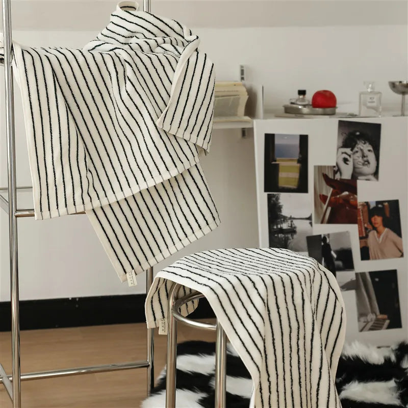 Retro Striped Cotton Towel Skin-Friendly Face Towel 70*140cm Bath Towels Soft Absorbent Face Towel Kitchen Towel