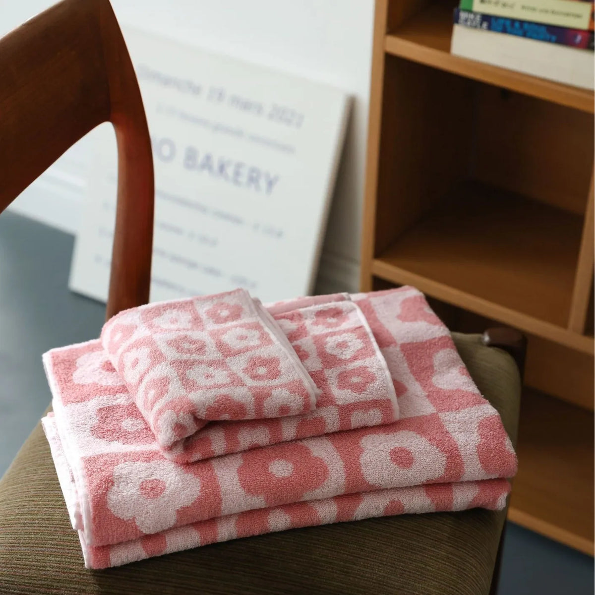 Retro Striped Cotton Towel Skin-Friendly Face Towel 70*140cm Bath Towels Soft Absorbent Face Towel Kitchen Towel