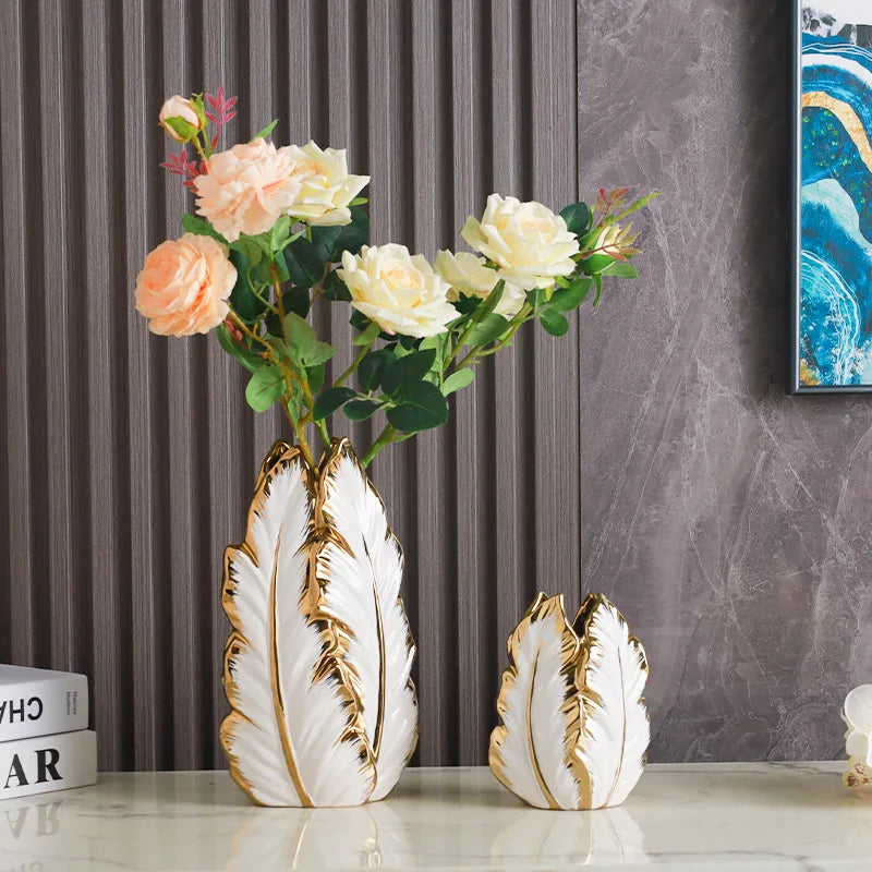 Nordic Luxury Gold Painted Ceramic High-End Vases Personalized Living Room Porch Decoration TV Cabinet Creative Home Ornament
