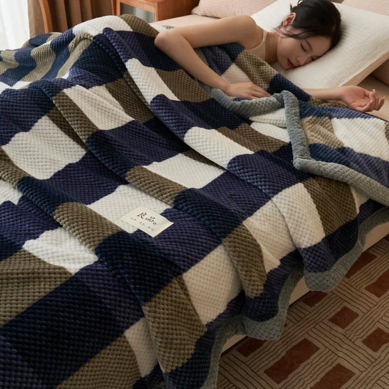 Japanese Style Plaid Pattern Velvet Blanket for Sofa Bed Spring Autumn Soft Warm Coral Fleece Blanket or Blanket and Pillowcases